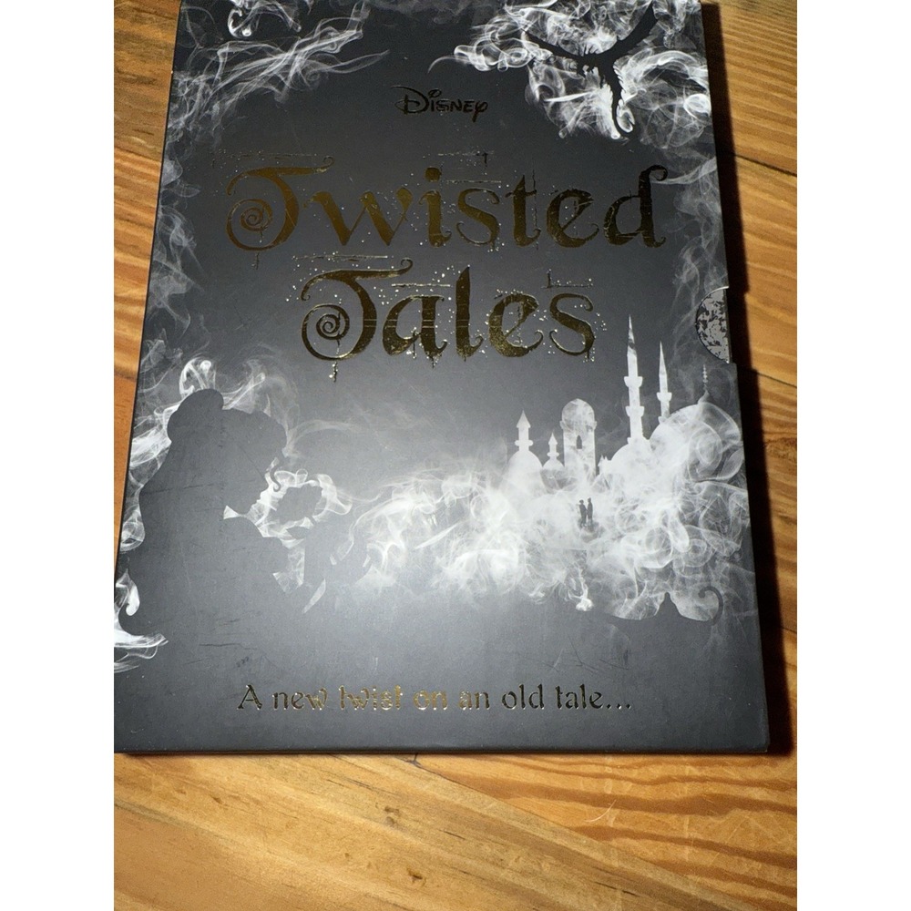 Disney Twisted Tales Book Box Set Old as Time‎ New World Once Upon Liz Braswell - Picture 8 of 8